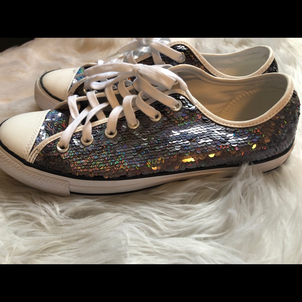 Gently worn Hologram Sequined Converse size 10